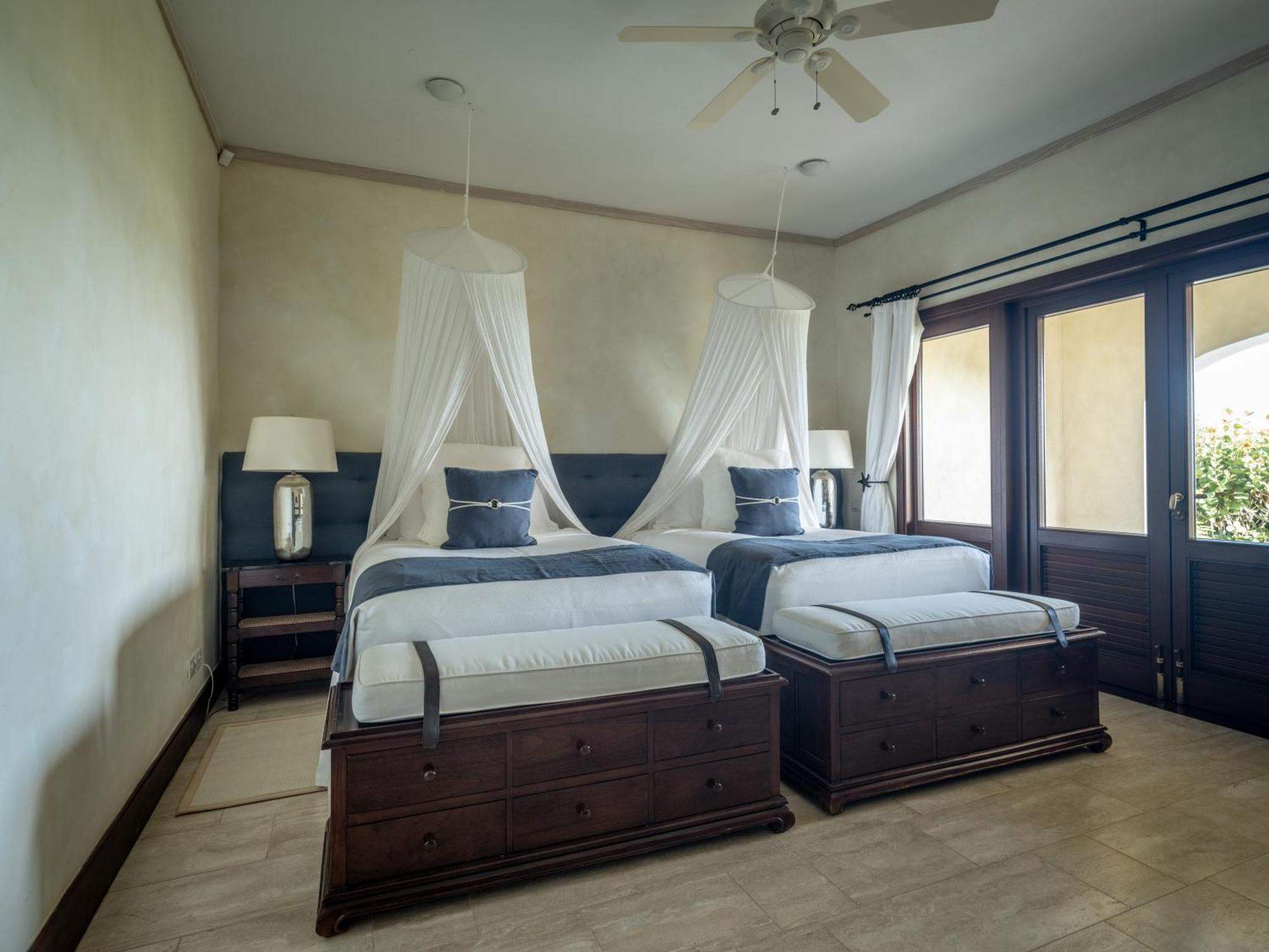 Canouan Estate Resort & Villas Charlestown Bagian luar foto